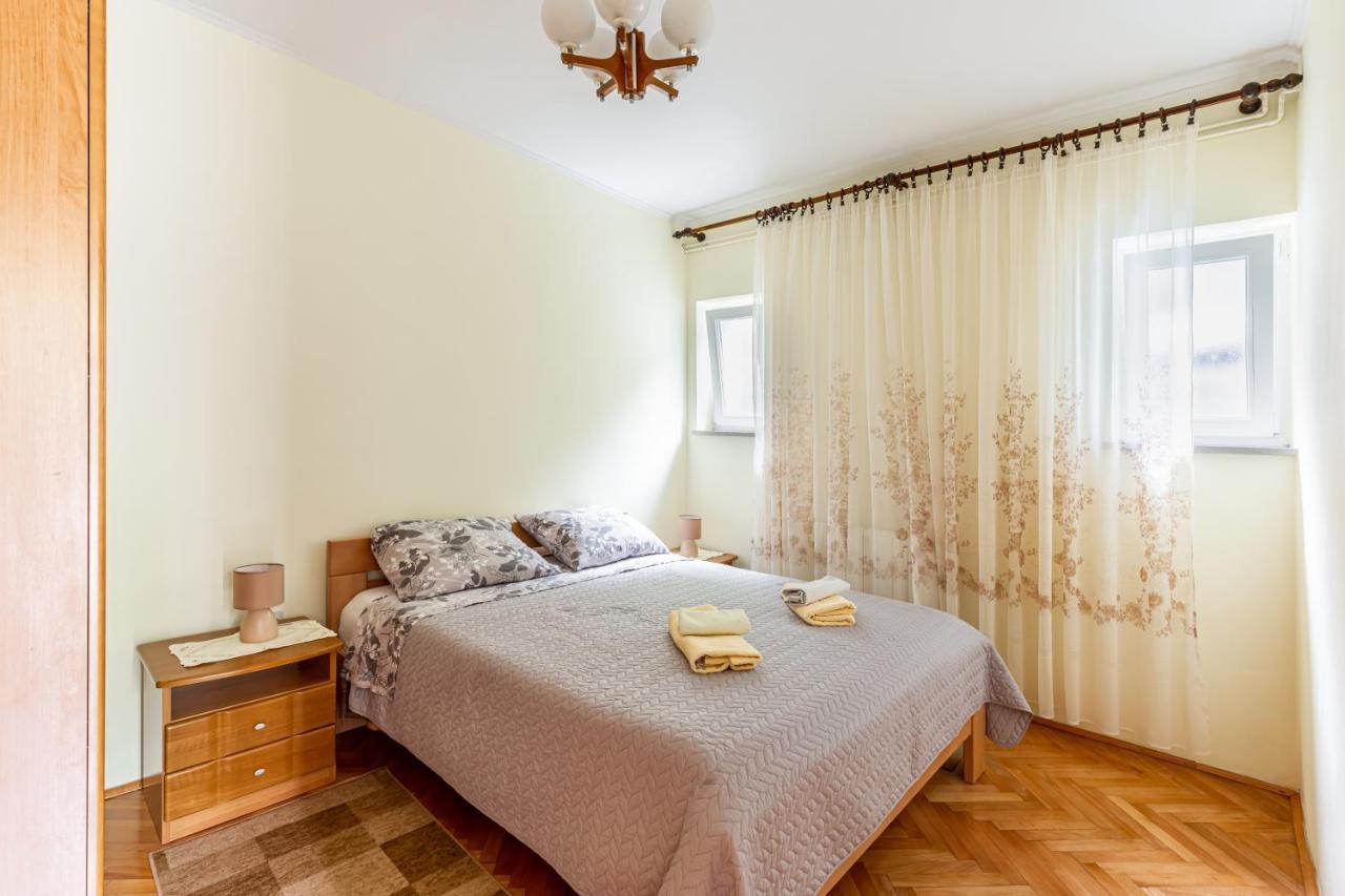 Apartments With A Parking Space Brsec, Opatija - 7796 Martina Exterior photo